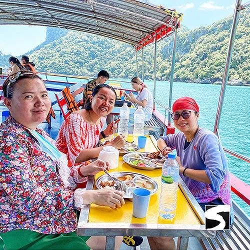 Angthong Marine Park Full-Day Big Boat Economy Tour