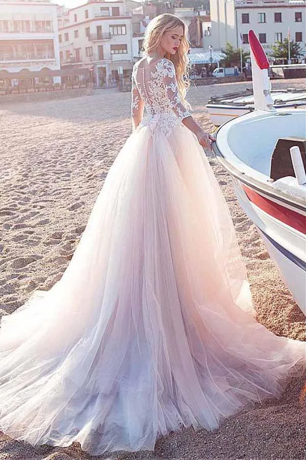 Anneprom Tulle Scoop Neckline A-Line Wedding Dress With Lace Appliques APW0070