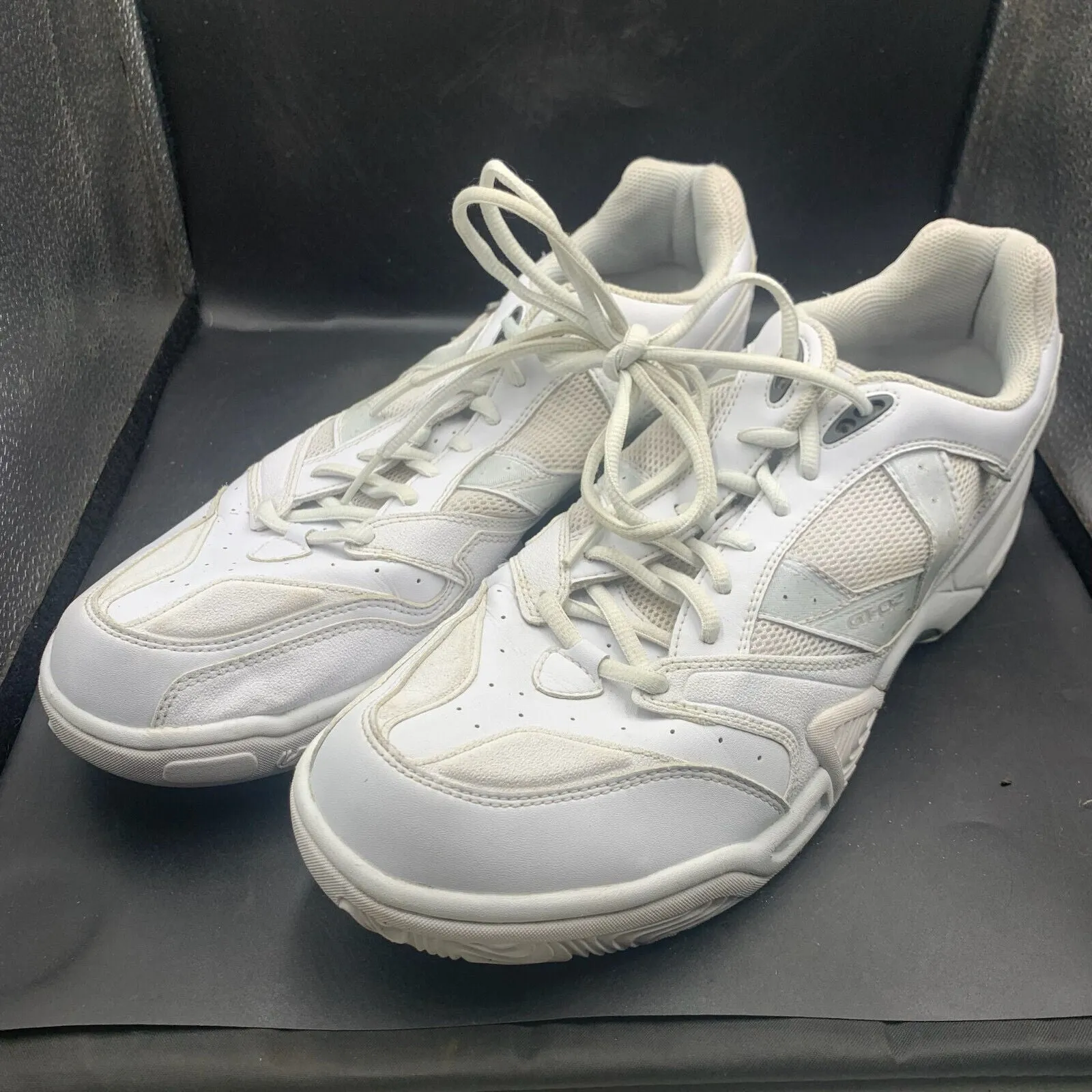 Genuine British Army PT Running Shoes Pumps Gym Trainers - Size UK 10 - EU 45