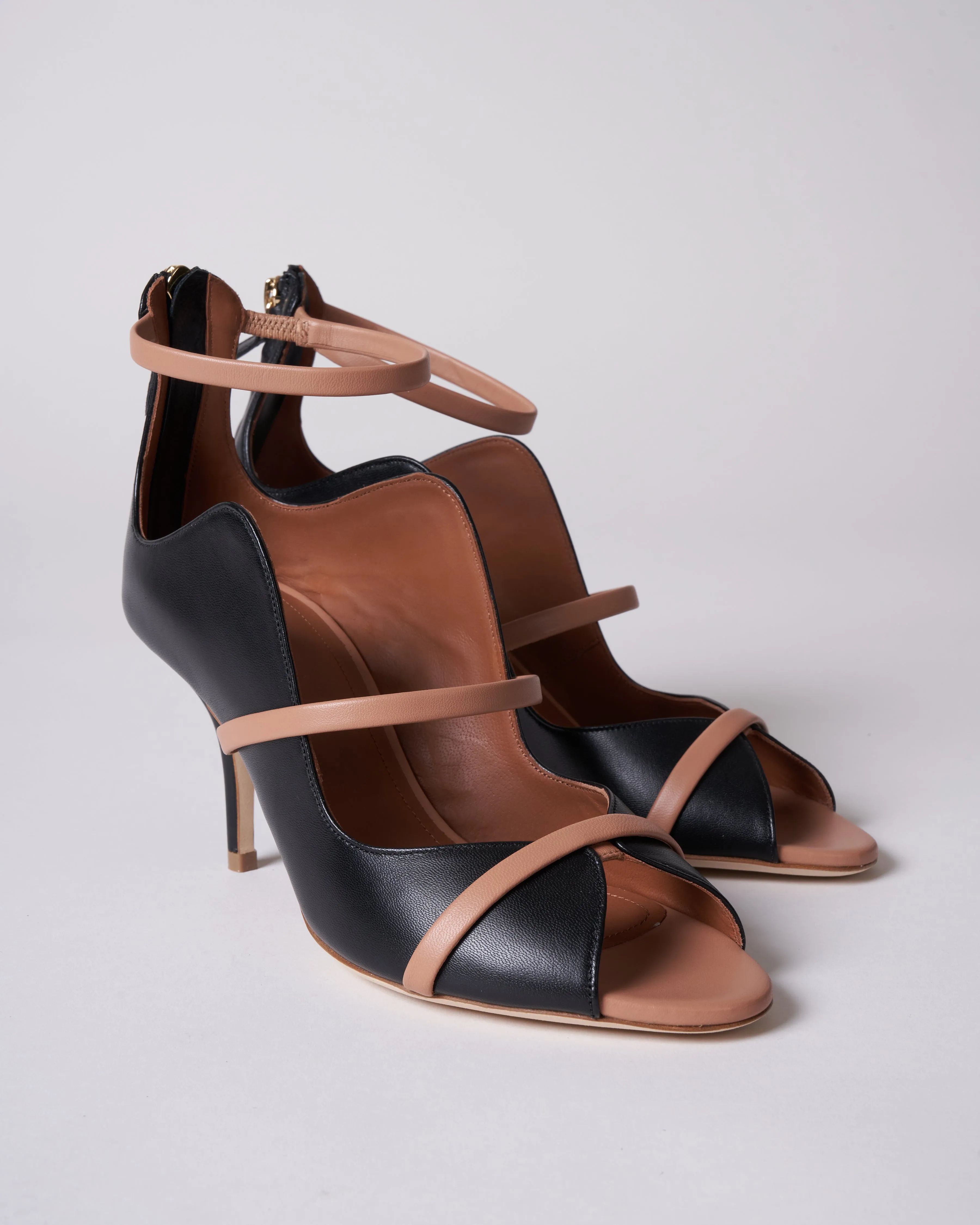 mika heel
